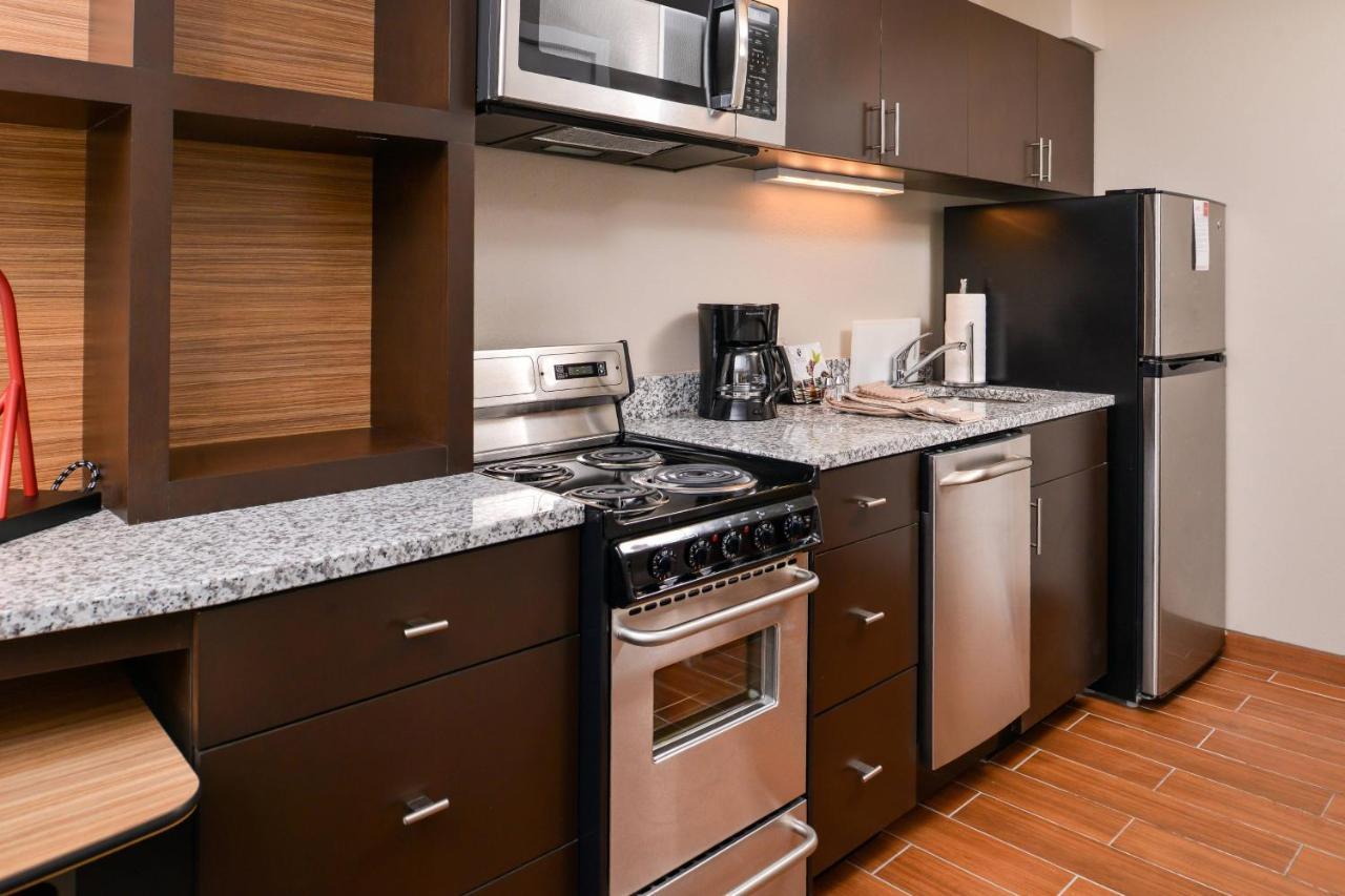 Towneplace Suites By Marriott Charleston-West Ashley Exteriör bild